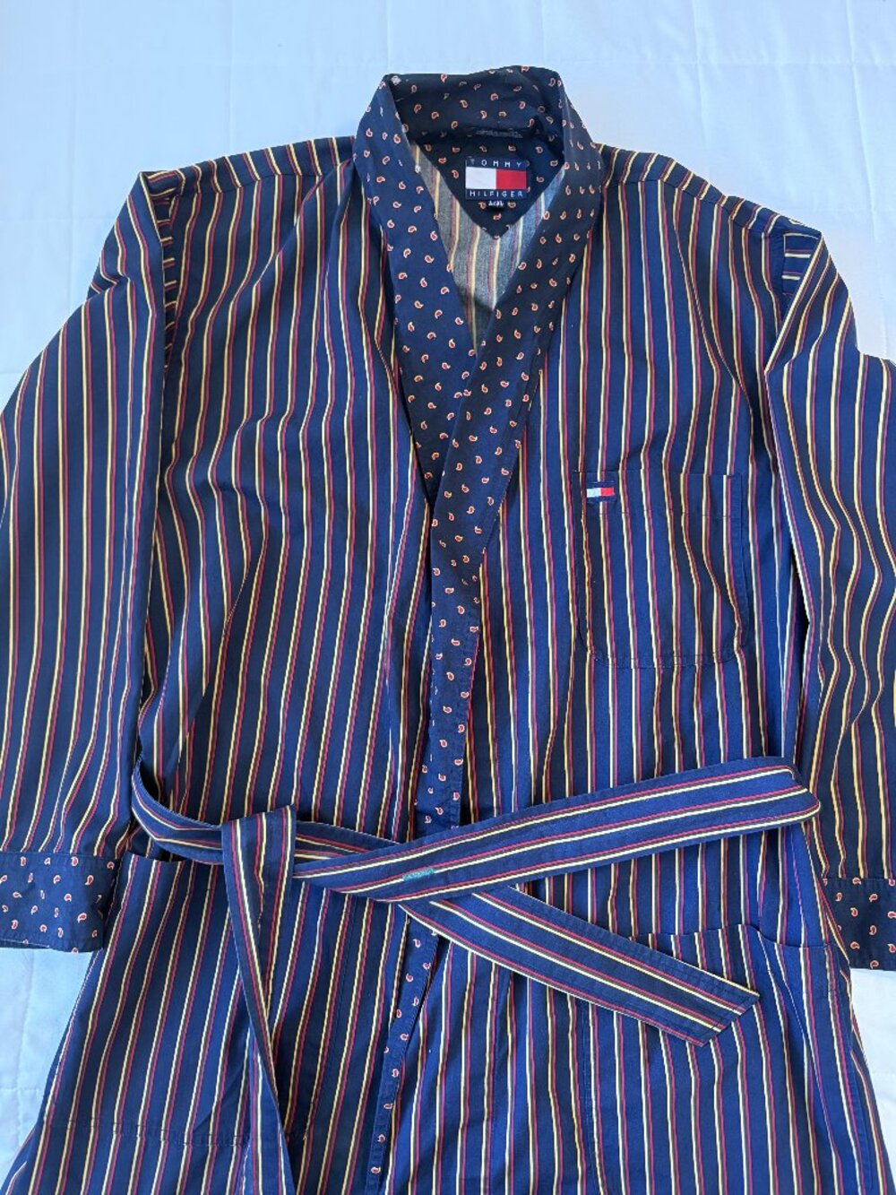 Vintage Tommy Hilfiger Men's Robe Navy Stripe Paisley Lining Size L/XL 90s